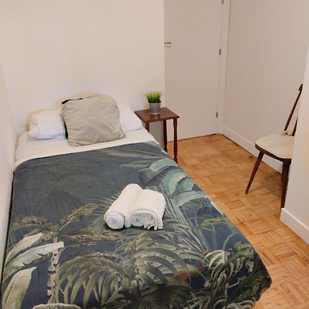 Habitacion Confort En Chamartin Μαδρίτη Εξωτερικό φωτογραφία